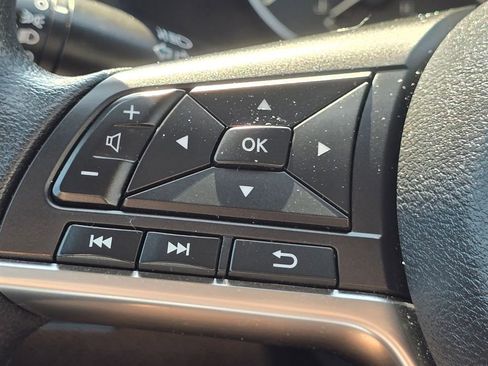 Used 2023 Nissan Sentra S FWD image 30