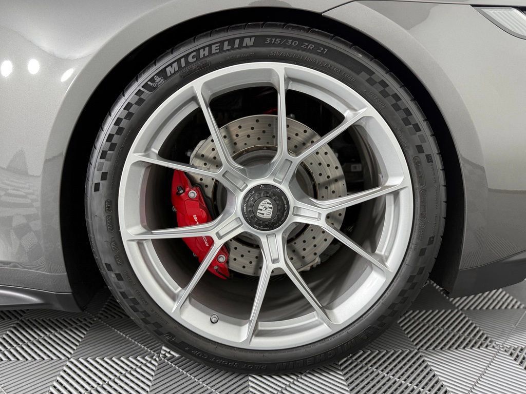 Certified 2023 Porsche 911 GT3 RWD image 15