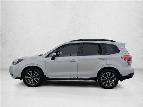 Used 2017 Subaru Forester 2.0XT Touring image 9
