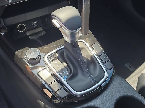 New 2026 Kia Seltos S FWD image 25