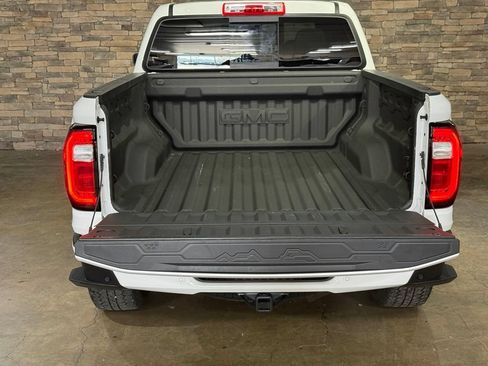 Used 2024 GMC Canyon AT4 w/ AT4 Premium Package AWD/4WD image 7