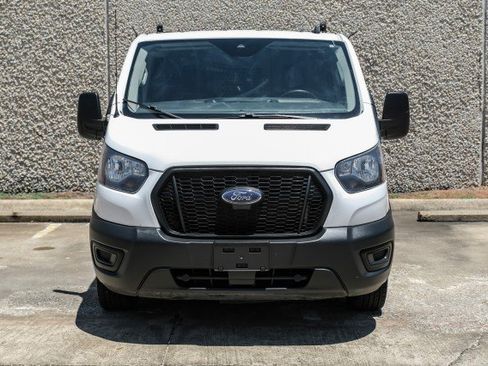 Used 2021 Ford Transit 250 Low Roof RWD image 5