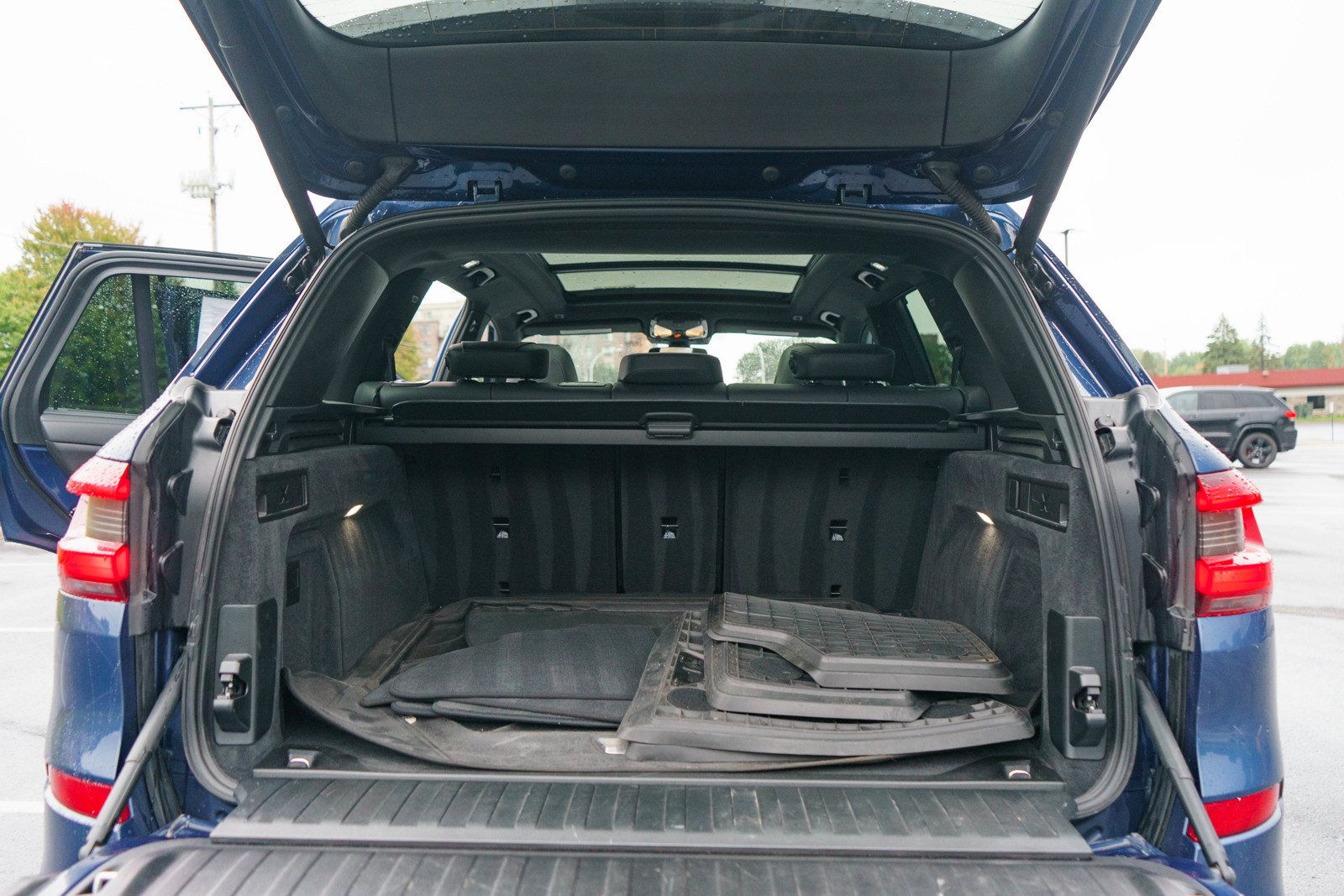 Used 2023 BMW X5 xDrive40i AWD/4WD image 10