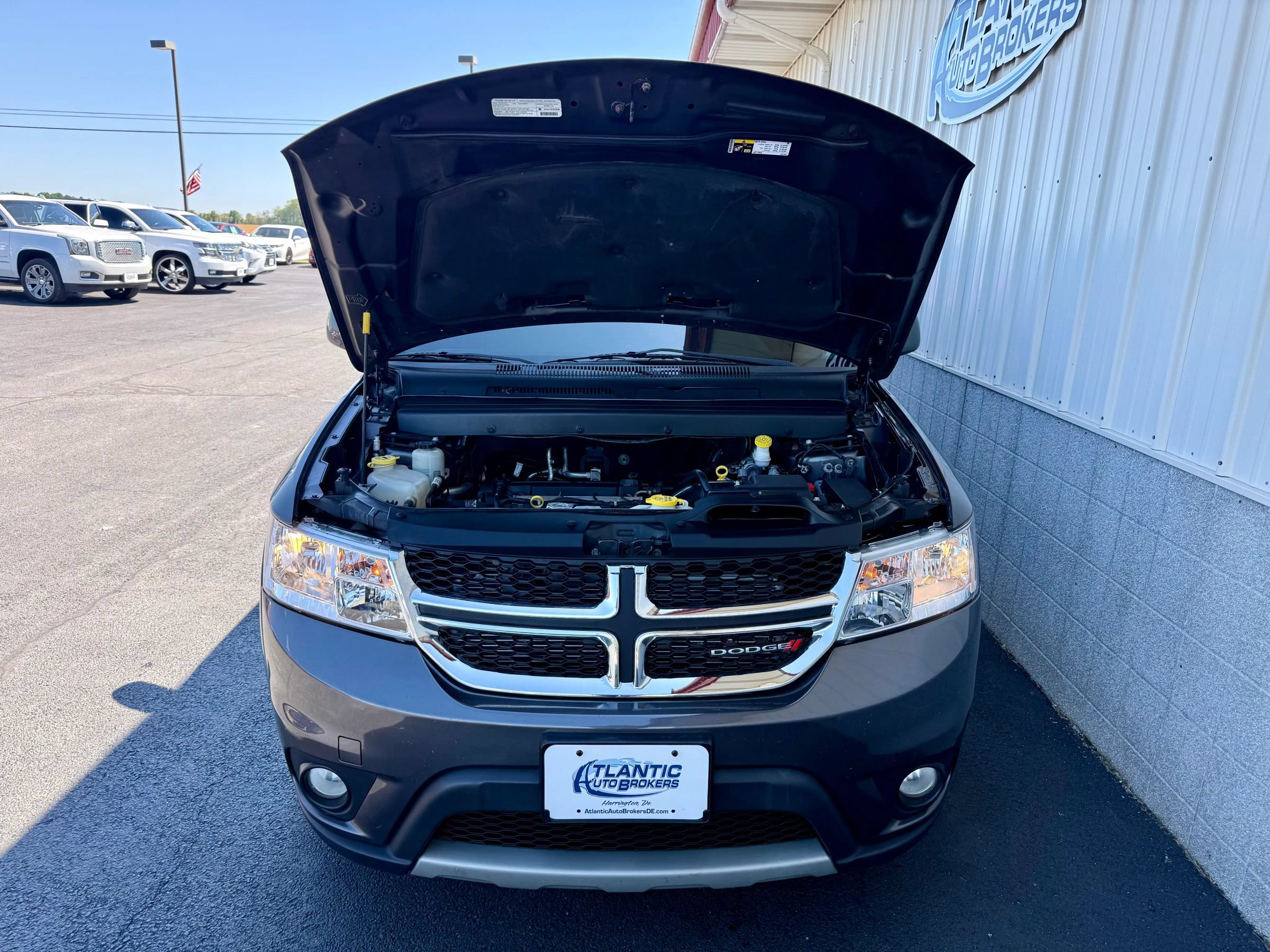Used 2017 Dodge Journey SXT w/ Premium Group FWD image 9