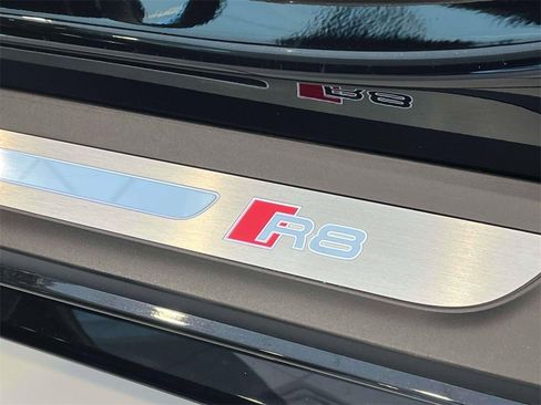 Used 2020 Audi R8 V10 image 22