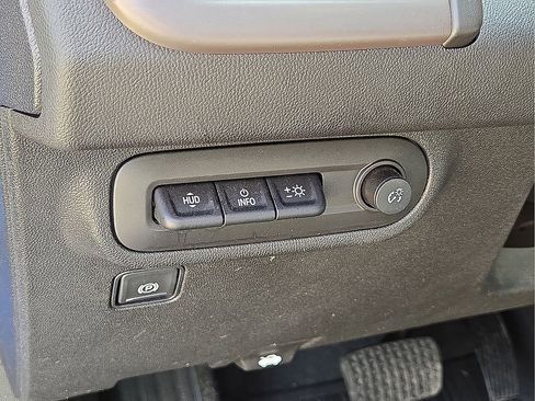 Used 2024 GMC Terrain AT4 w/ Tech Package image 26