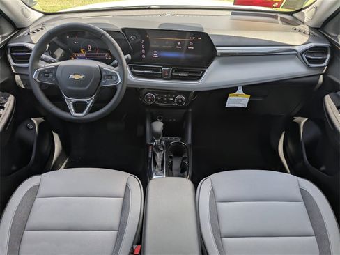 New 2026 Chevrolet TrailBlazer LT w/ Convenience Package image 17