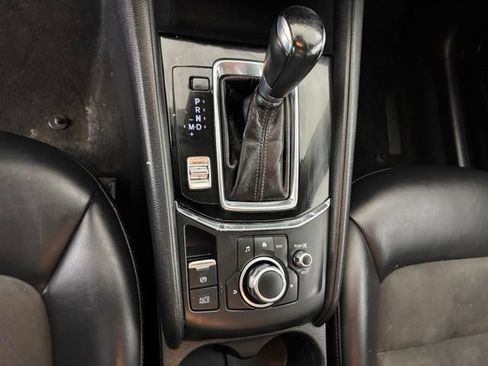 Used 2017 MAZDA CX-5 Touring w/ Preferred Equipment Package AWD/4WD image 15