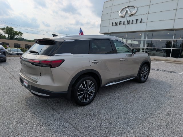 Used 2026 INFINITI QX60 Luxe w/ Cargo Package AWD/4WD image 5