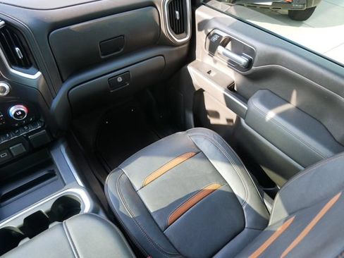 Used 2023 GMC Sierra 2500 AT4 AWD/4WD image 11