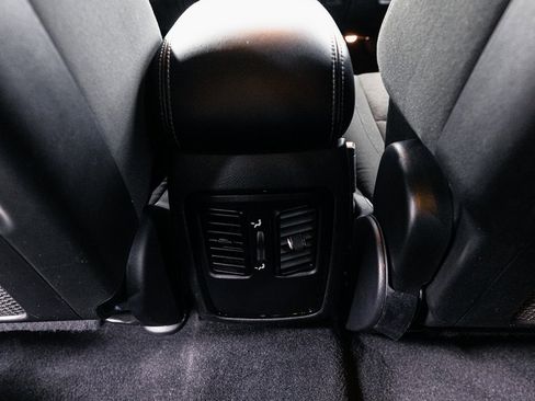 Used 2021 Dodge Durango SXT image 21