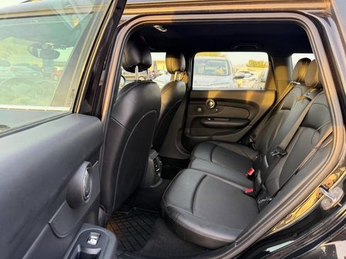 Used 2017 MINI Cooper Clubman FWD image 20