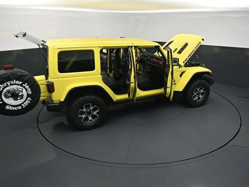 Certified 2023 Jeep Wrangler Unlimited Rubicon w/ Cold Weather Group AWD/4WD image 30