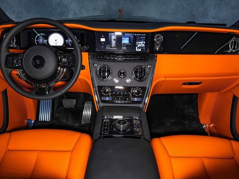 Used 2026 Rolls-Royce Cullinan AWD/4WD image 48