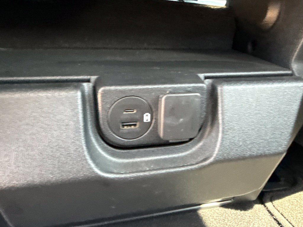 Used 2023 Ford F150 XLT AWD/4WD image 14
