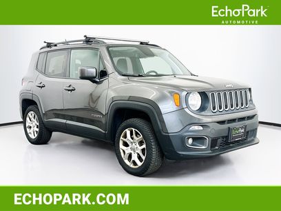 Used 2018 Jeep Renegade Latitude w/ UConnect 8.4 Nav Group