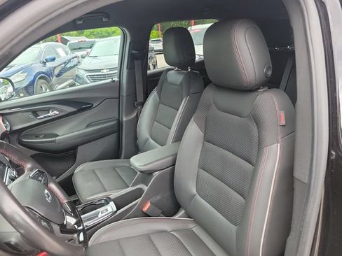 Used 2021 Chevrolet TrailBlazer RS w/ Convenience Package FWD image 18