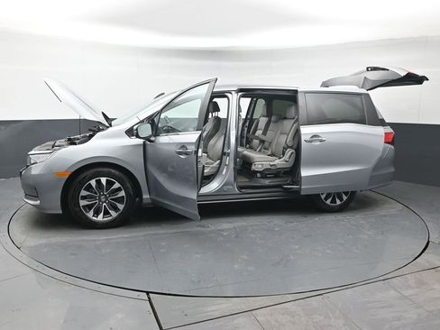 Used 2024 Honda Odyssey EX-L image 50