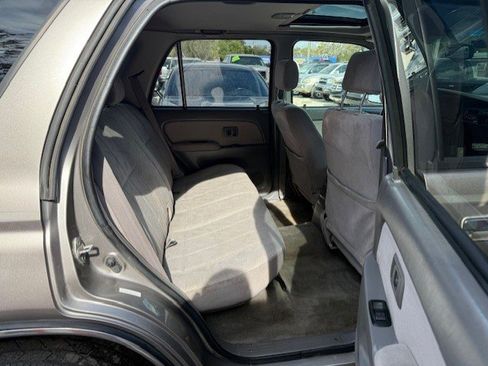 Used 2002 Toyota 4Runner SR5 image 15