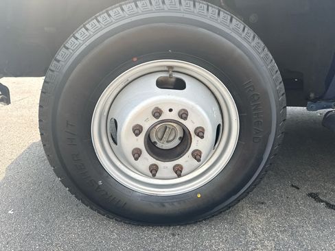 Used 2016 Ford F350 XL w/ Power Equipment Group AWD/4WD image 9