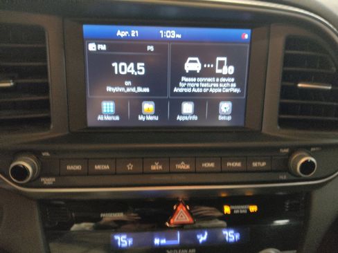 Used 2020 Hyundai Elantra Value Edition w/ Cargo Package (C1) FWD image 25