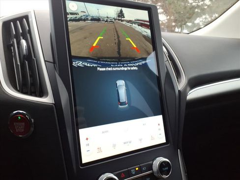 Certified 2022 Ford Edge SEL w/ Convenience Package image 20