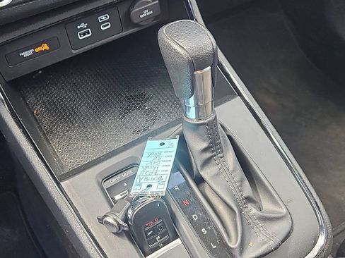 Used 2024 Honda CR-V EX image 25
