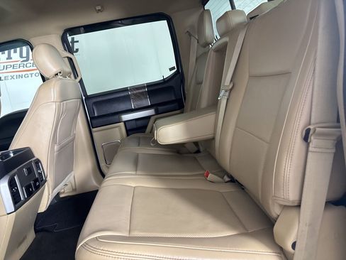 Used 2019 Ford F250 Lariat w/ Lariat Value Package image 23