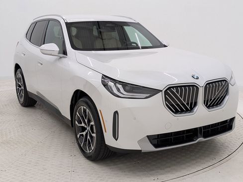 Used 2026 BMW X3 xDrive30 w/ Convenience Package AWD/4WD image 18