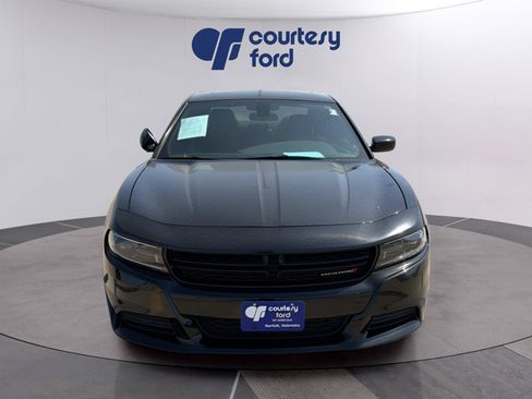 Used 2023 Dodge Charger SXT RWD image 2
