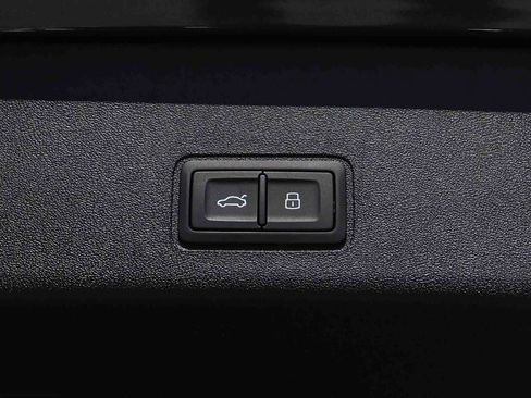 New 2026 Audi Q3 quattro 2.0T image 35