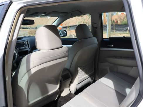 Used 2014 Subaru Outback 2.5i image 11