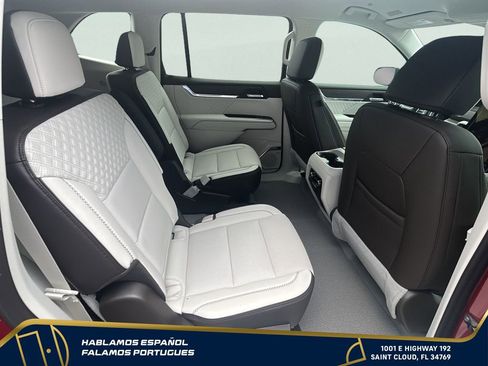 New 2026 GMC Acadia Denali w/ Super Cruise Package FWD image 28