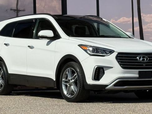 Used 2018 Hyundai Santa Fe AWD w/ Cargo Package image 17