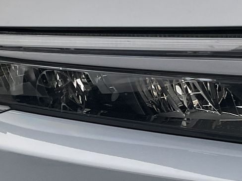 Used 2024 Honda CR-V Sport image 9