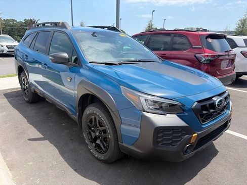 Used 2025 Subaru Outback Wilderness w/ Wilderness Package AWD/4WD image 4