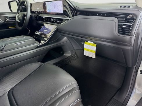 New 2026 INFINITI QX80 Luxe w/ Cargo Package image 37