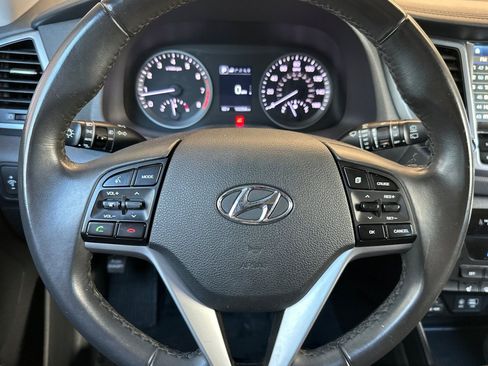 Used 2016 Hyundai Tucson Limited AWD/4WD image 26