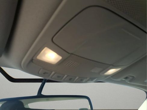 Used 2017 Ford Fusion Titanium FWD image 18