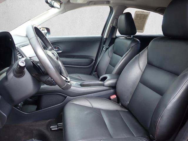 Used 2018 Honda HR-V EX-L image 10