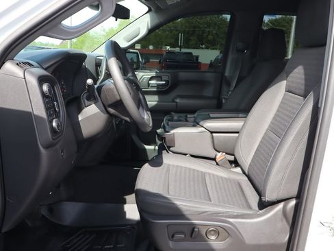 Used 2022 Chevrolet Silverado 1500 Custom Trail Boss w/ LPO, Dark Essentials Package AWD/4WD image 4