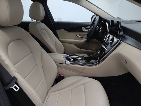 Used 2019 Mercedes-Benz C 300 4MATIC image 21