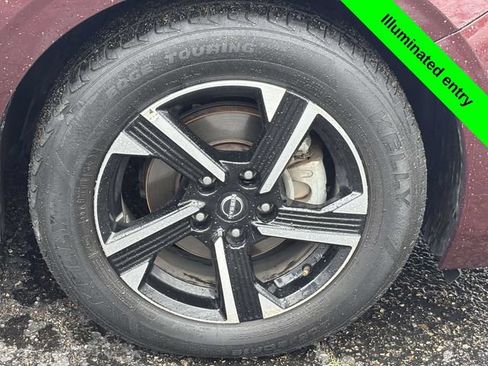 Used 2024 Nissan Sentra SV FWD image 29