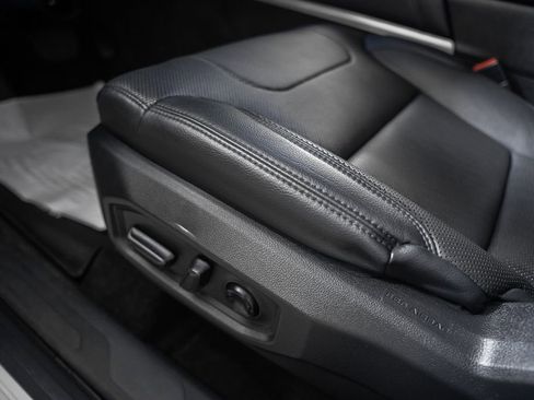 Used 2023 Toyota Tundra Limited w/ Power Package image 39