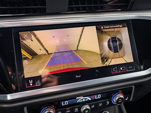 Used 2022 Audi Q3 2.0T Premium Plus image 32