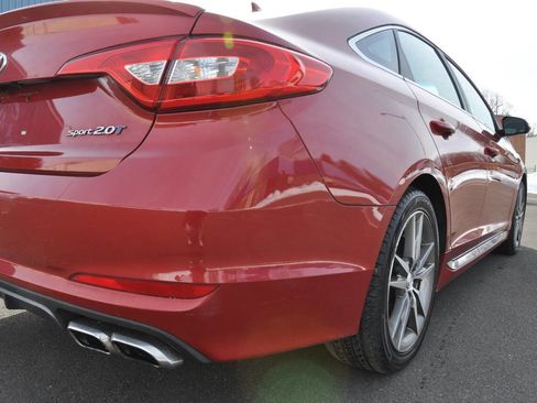 Used 2017 Hyundai Sonata Sport 2.0T FWD image 7
