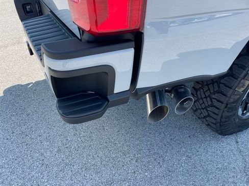 New 2026 Ford F250 Lariat w/ Tremor Off-Road Package AWD/4WD image 90
