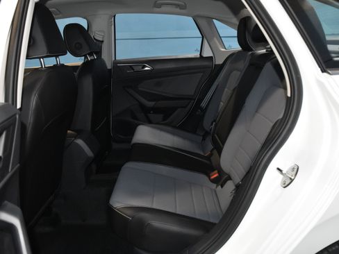 New 2026 Volkswagen Jetta SE image 17