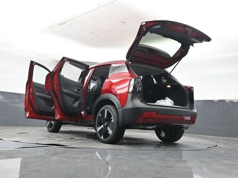 New 2026 Nissan Kicks SR image 46