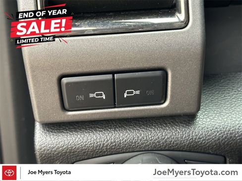 Used 2018 Ford F150 Raptor w/ Equipment Group 802A Luxury image 28